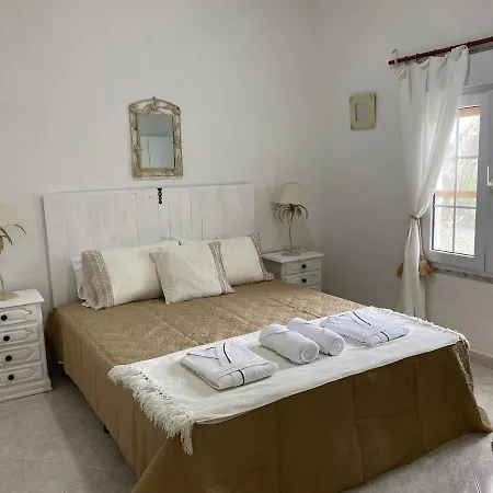 Ocean Garden, 4 Units By The Ocean Apartment Sao Vicente  Exterior photo