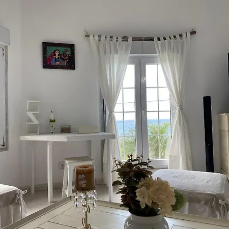Ocean Garden, 4 Units By The Ocean Apartment Sao Vicente  Exterior photo