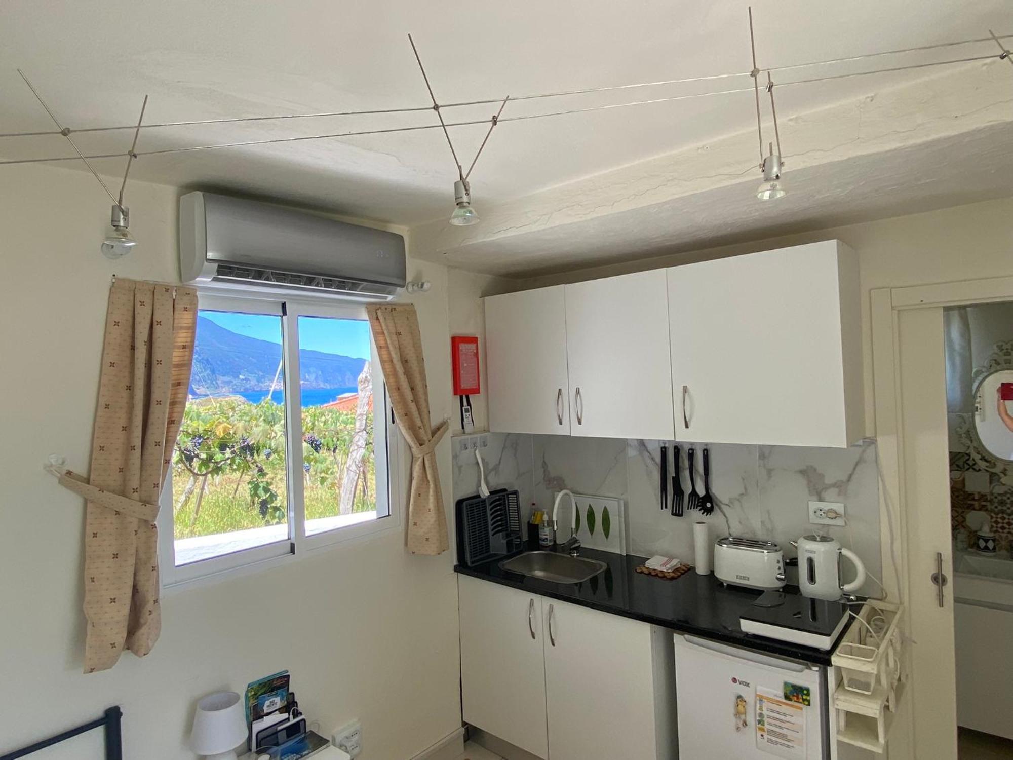 Ocean Garden, 4 Units By The Ocean